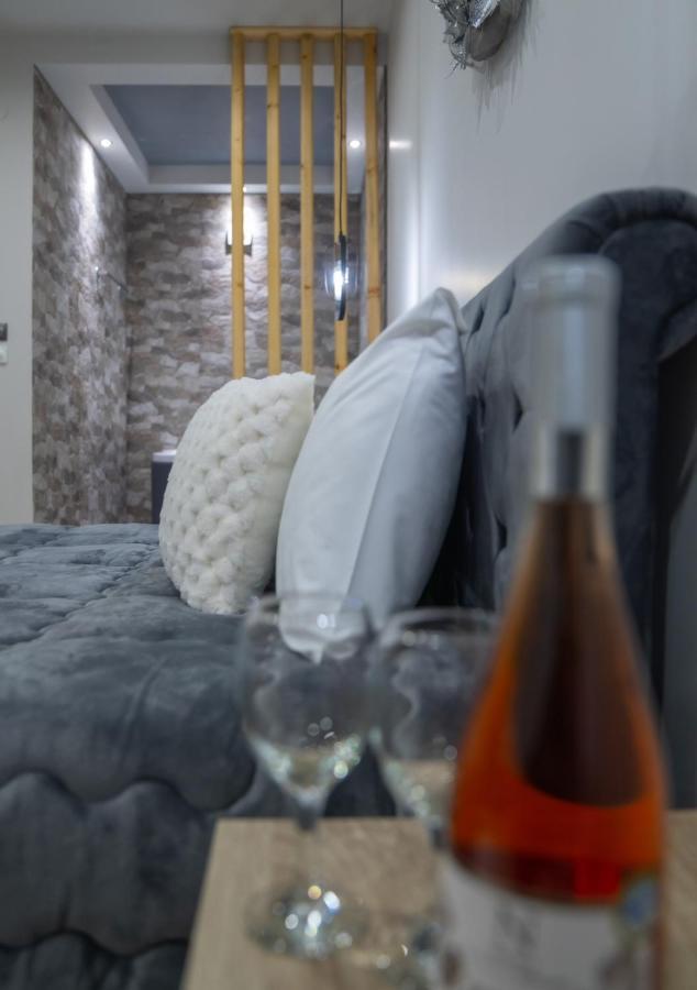 Guesthouse Aelia Като-Лутракі Екстер'єр фото